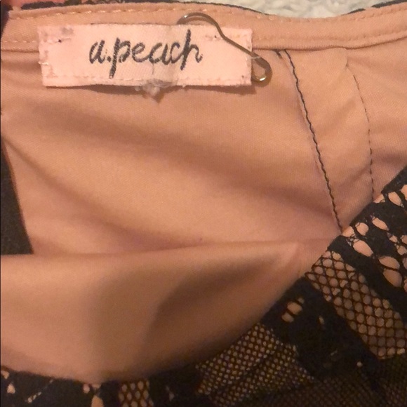 Lace mini skirt + lace top - Picture 7 of 7